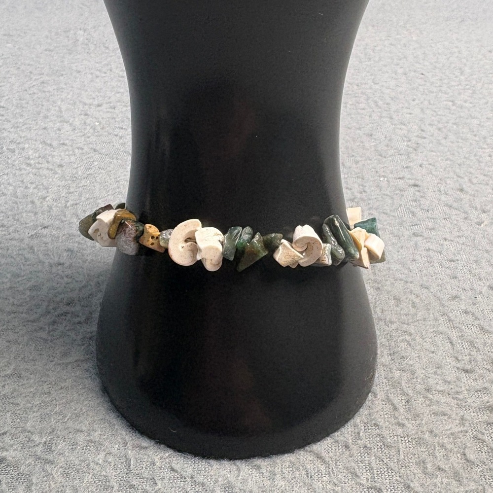 Natural Stone and Shell Chip Bracelet Green White Earthy Boho Coastal 9 Inch